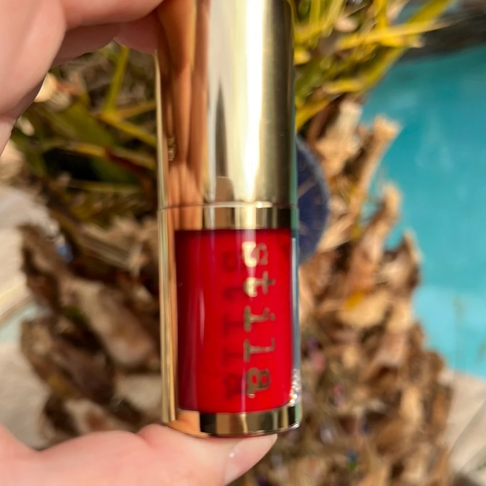 💄STILA lip gloss lipstick